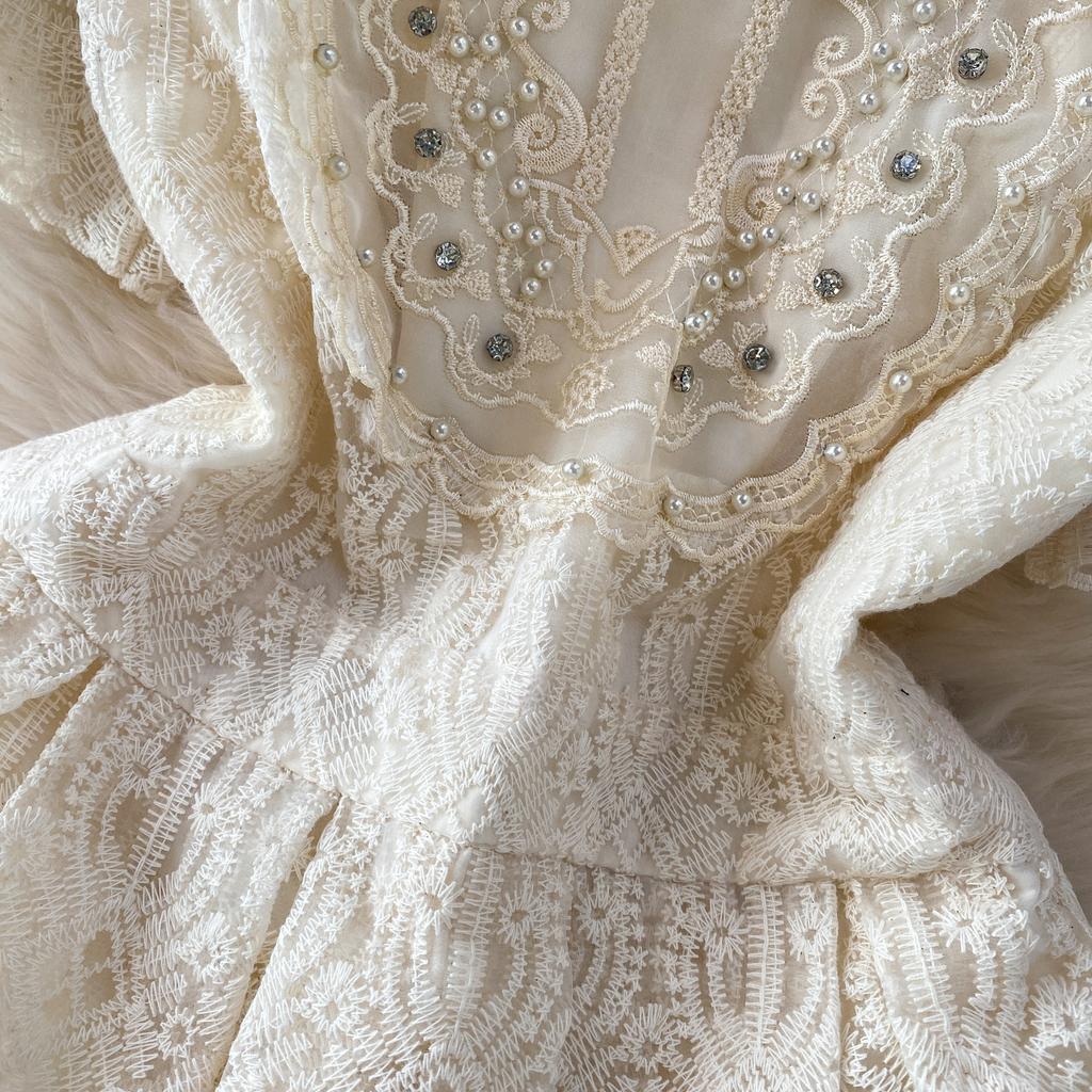 High Quality Runway Design Embroidered Beaded Round-Neck Wedding Dress for Women Summer Lace Crochet Slim Pleated Dress
