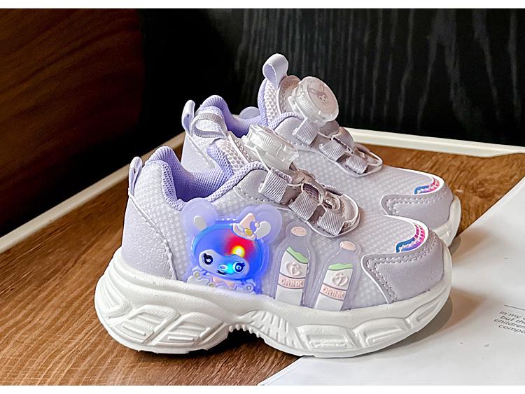 2025 Girls' Breathable Light-Up Sports Shoes: Soft Sole, Anti-Slip, Mesh Design for Spring/Autumn.