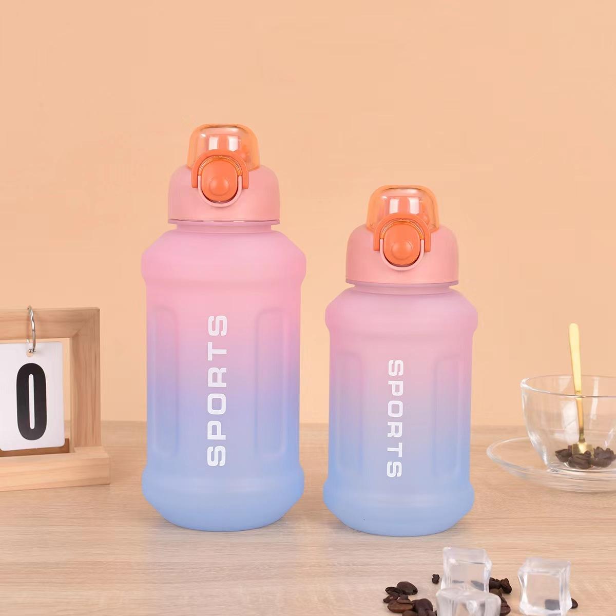 

Large-capacity Tonton Cup Outdoor Sports Water Cup with Handle Portable Food-grade Pc Material Water Cup 800ml
