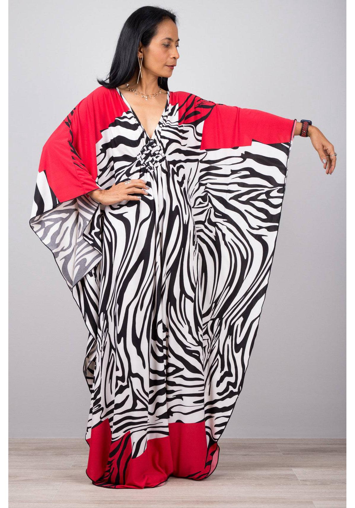 

European & American Print Braided Beach Cover-up Shirt: Vacation Sun Protection One Size