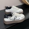 Global versatile small black white shoes women's 2025 autumn new niche non-collision high-value couple casual board shoes
