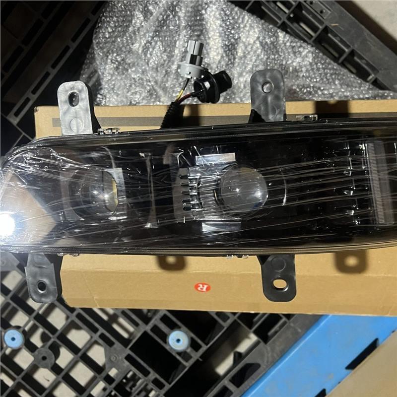 Super Bright All LED Front Fog Light Assembly for J6P 500/420/550 Double Lens Left