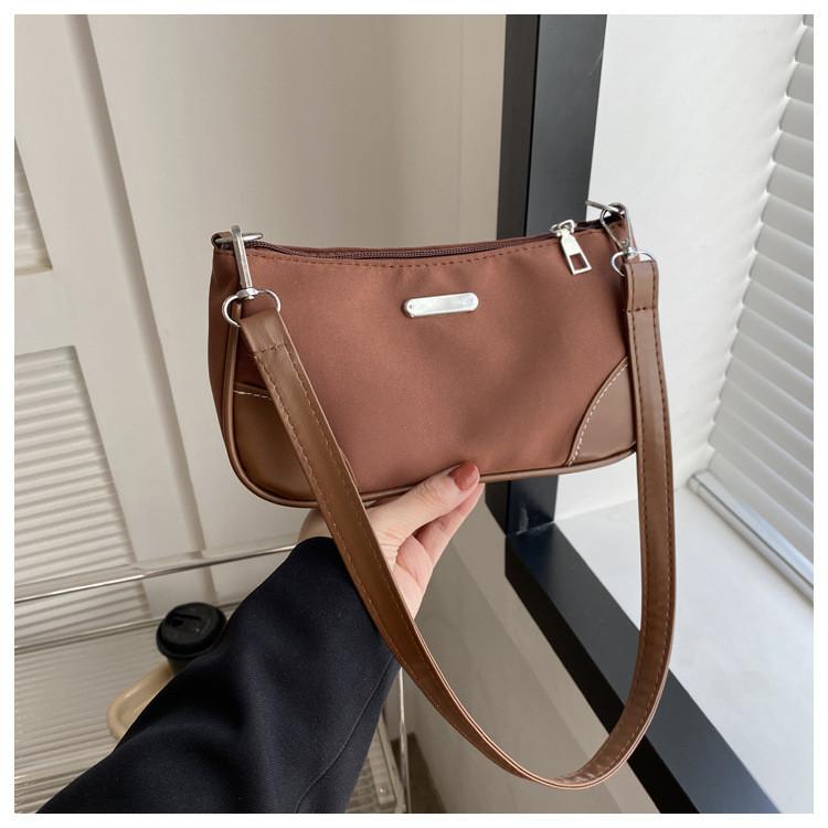 Stylish 2033 Winter Fashion Bag For Women Street Fashion Canvas Shoulder Bag