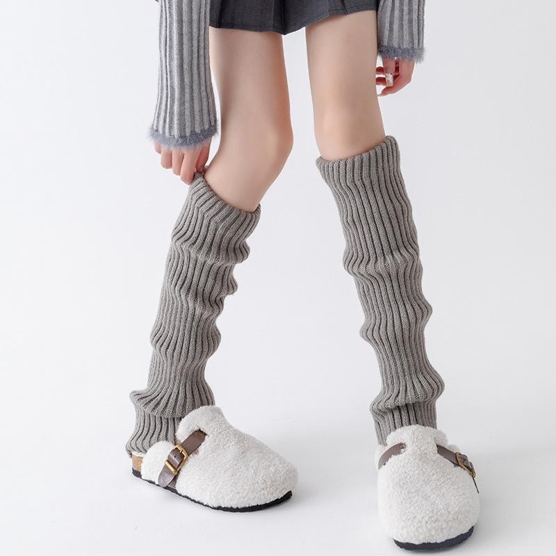 Women's Autumn and Winter Thick Calf Socks, Brown Warm Flat Knitting Long Tube Woolen Yarn
