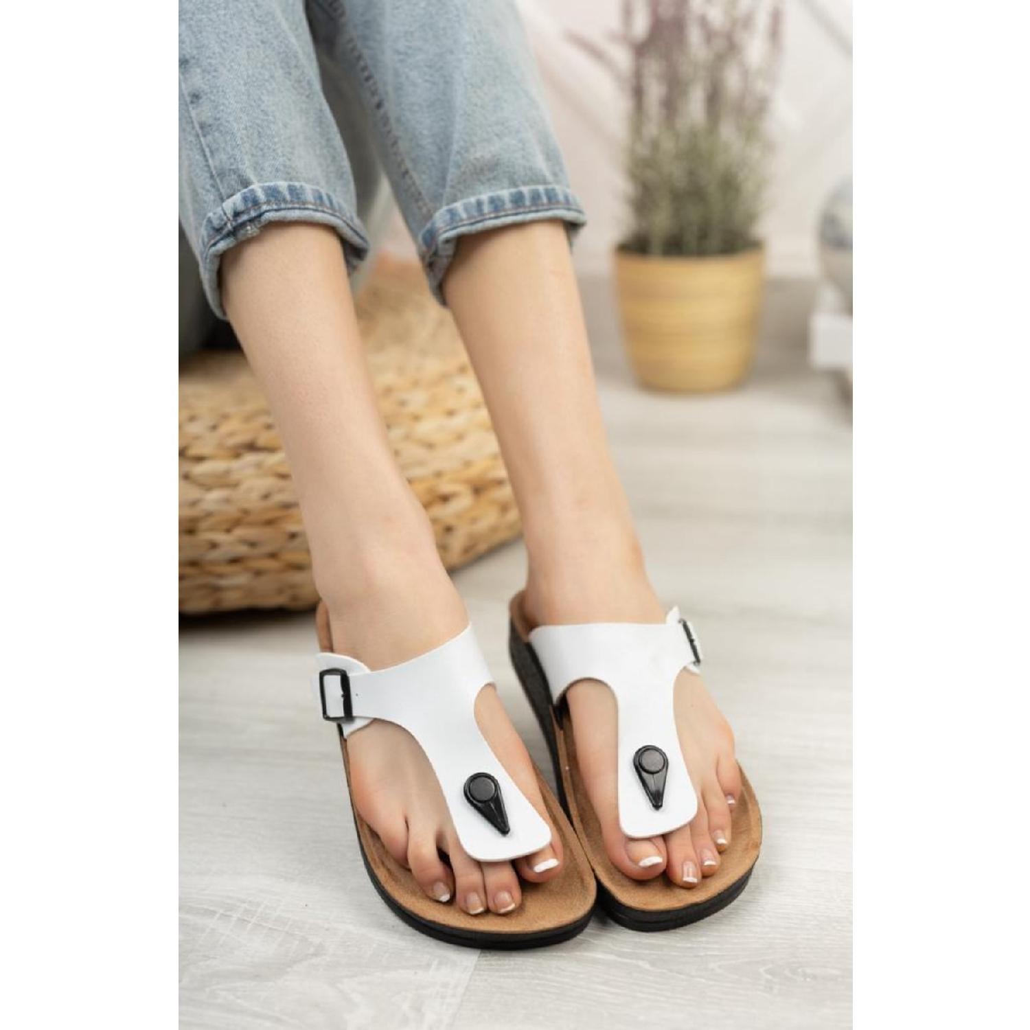 

Женщины Fly Floor Salklik