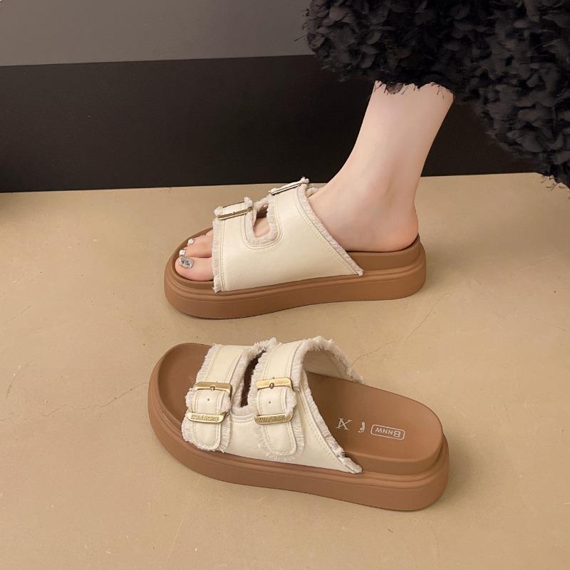 Thick-soled slippers for women to wear summer new fashion with skirts holiday wind beach one-word cool slippers