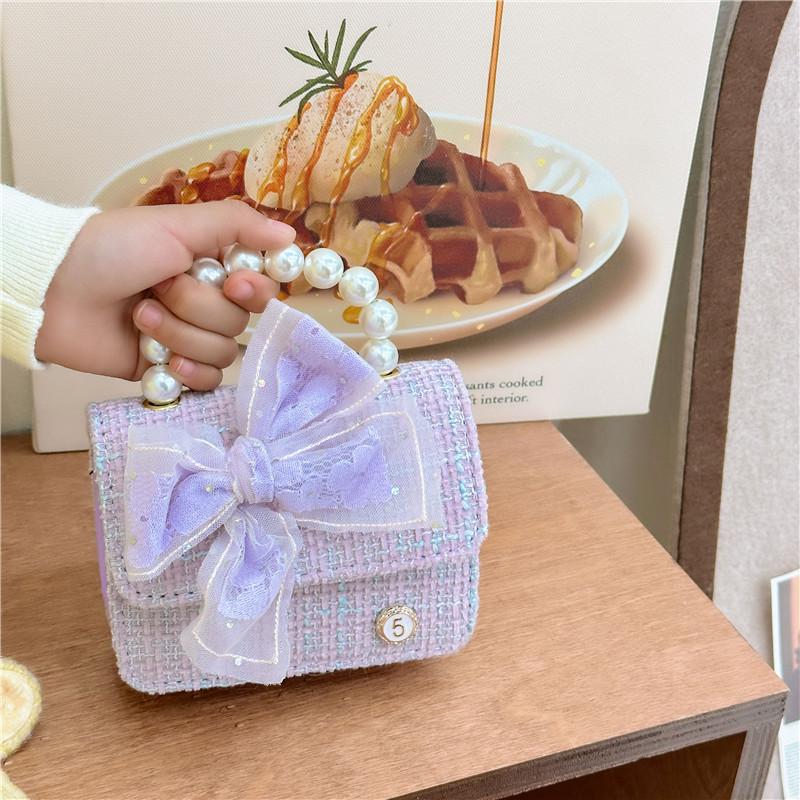 Cute And Trendy Single Shoulder Bag With Bowknot Design Ideal For Kids