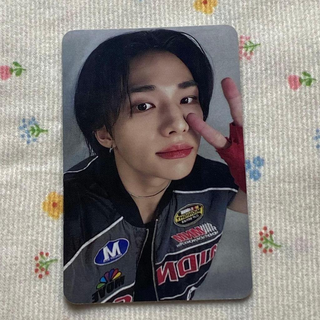 [USED] StrayKids Sanok 2nd Week Stray Kids Raku-STAR Hyunjin Trading Card