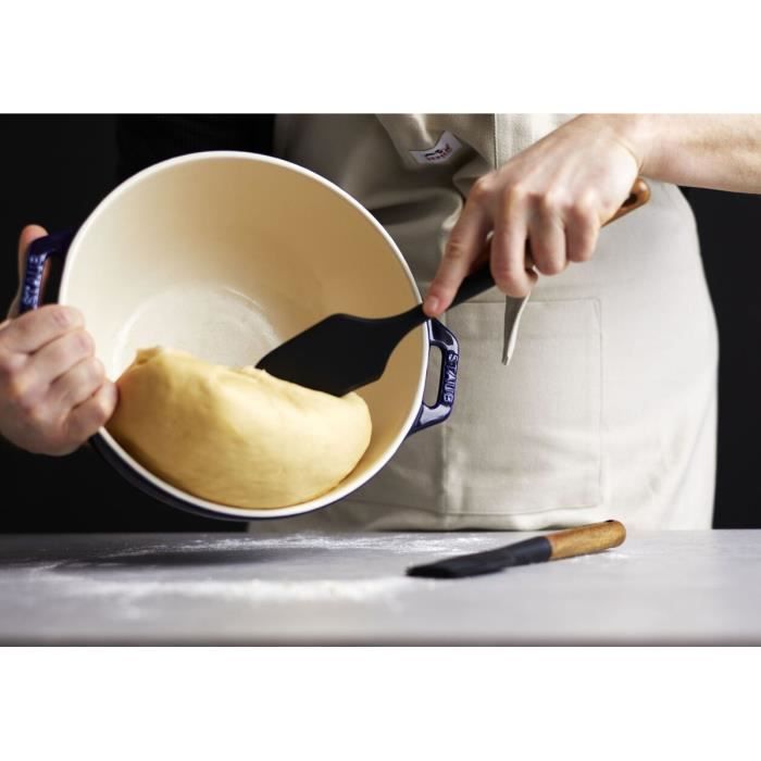 Spatule À Pâtisserie - STAUB - 30 Cm - Silicone Noir - Bois d'Acacia - Résistante À La Chaleur