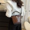 Stylish And Trendy 2023 Bucket Bag In Brown Chic Minimalist Design For Casual Use