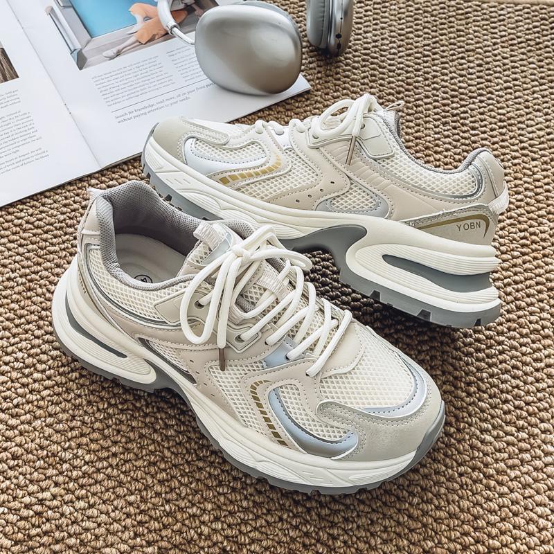 Ny Mote Herre Fire Sesonger Komfortable Sko Studenter Mannlige Gutter Trendende Myk Såle Pustende Fritids Løpesko