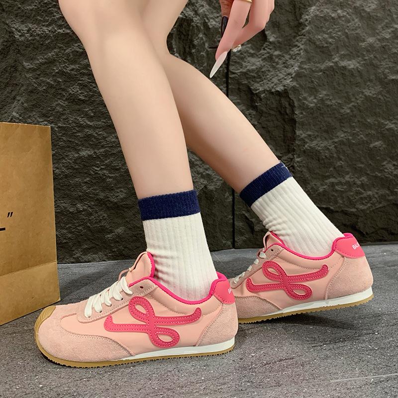 Fashion 2025 New Spring and Summer Niche Versatile Forrest Gump Casual Shoes Flat Sports Board Shoes Women's Training Shoes Explosion