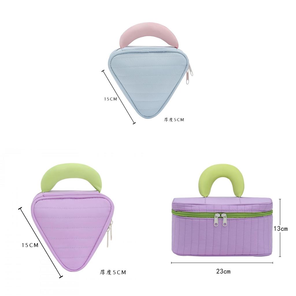 Polyester Makeup Bag With Sealed Closure For Travel And Storage