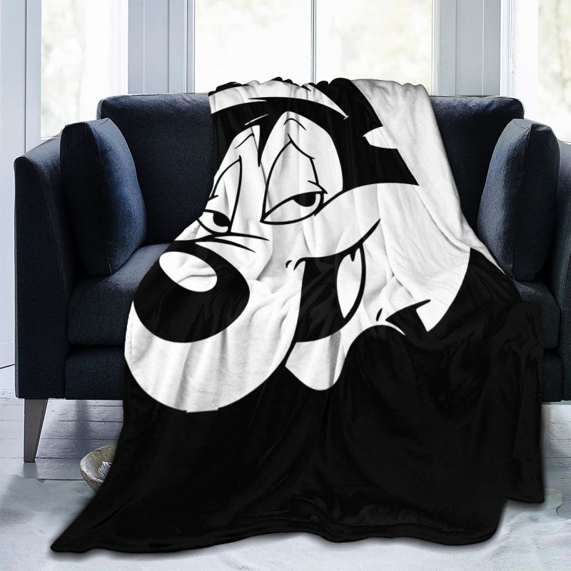 Pepe Le Pew Slash Guns N Roses 01 Blanket Plush Flannel All Season Cover Blanket For Sofa Bedroom