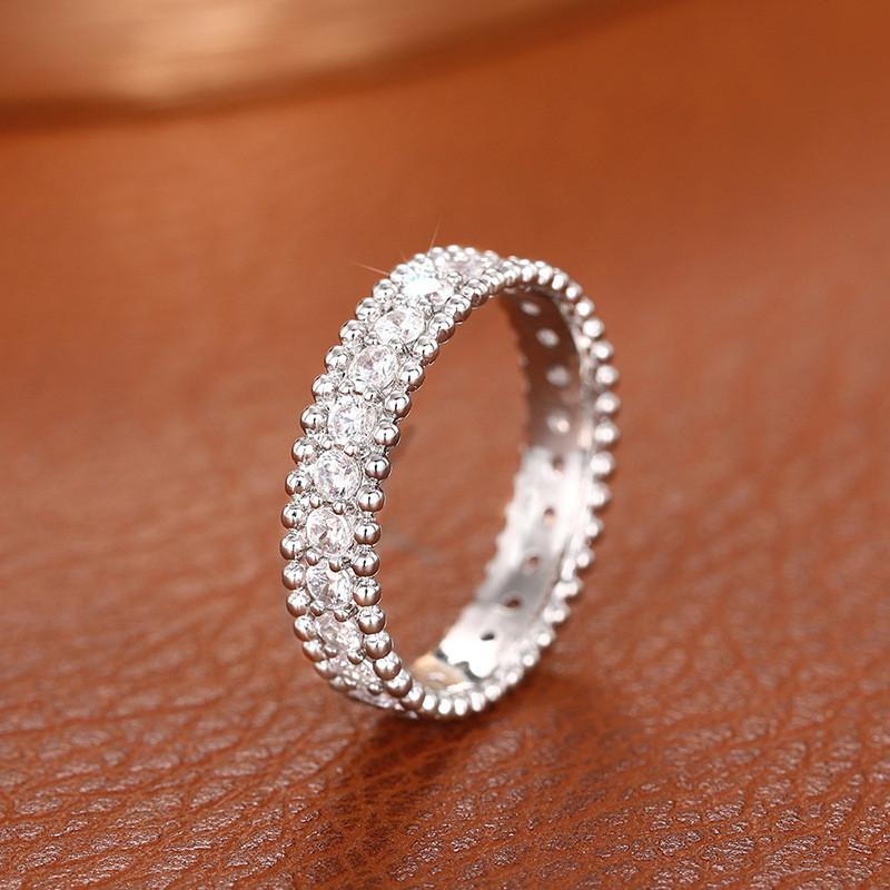 Sterling  Simple Rings for Women Shiny Single Row Cubic Zirconia Exquisite Finger Ring Charms Party Jewelry Gifts