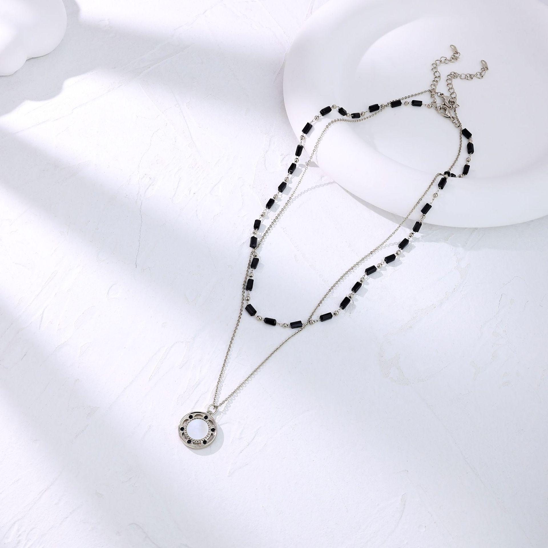 

Elegant Black Double Layer Crystal Necklace - High-End Light Luxury Clavicle Chain золотой/кофейный
