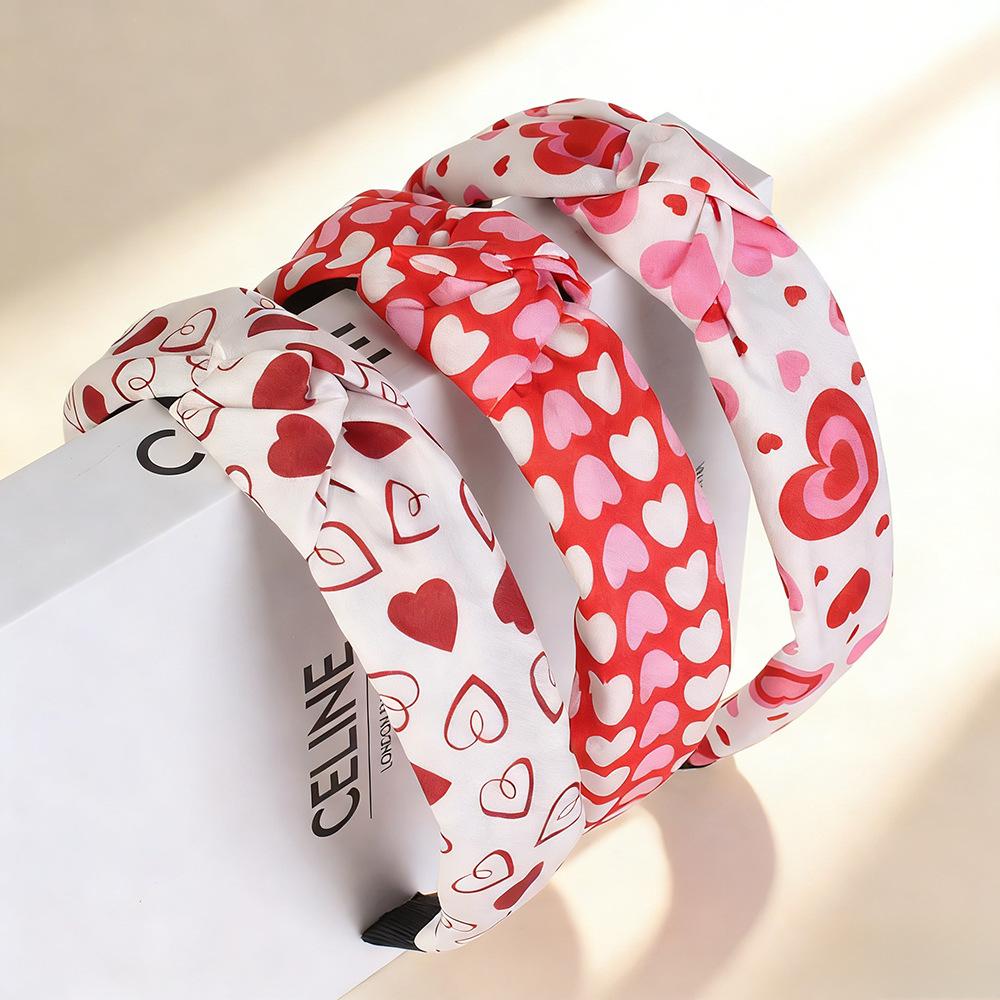 Women's Heart Print Knot Hairband Fabric Printed Pressed Hair Ring Face Washing Hair Band Stylish Accessory for Daily Use