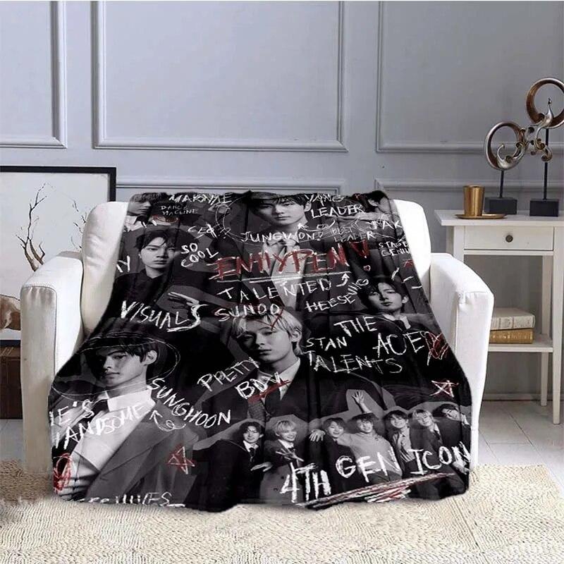 

Kpop Enhypen Pattern Fashion Flannel Plush Blanket Korean Band Living Room Bedroom Sofa Travel Warm Throw Blanket Girls Gift
