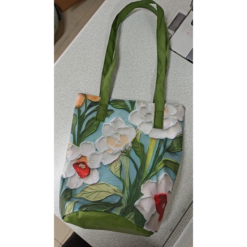 2025 New Oil Painting Floral Bucket Bag for Women High-End Design Large Capacity Tote Handbag Versatile Shoulder Bag for Daily Commute Office Use