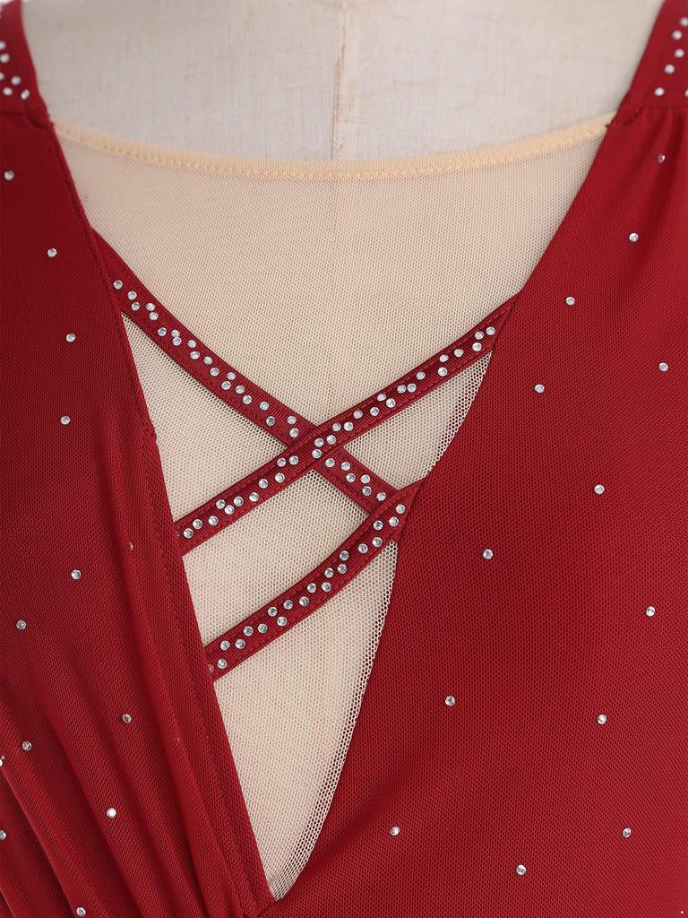 Rochie de dans împodobită cu strasuri pentru femei - Decolteu la spate cu crăpătură laterală, tiv asimetric fluid, crotch încorporat și nasturi cu capse pentru evenimente de scenă