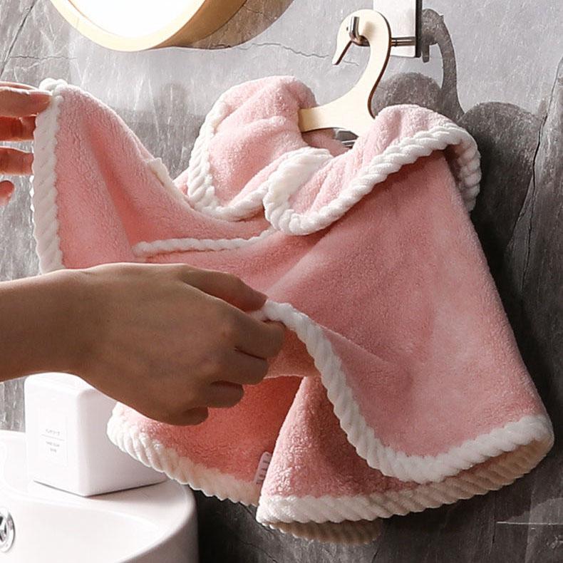 Hanging Towel Does Not Fall Off, Handkerchief Intervenes In Cartoon Children's Restroom, Cute Absorbent Cloth