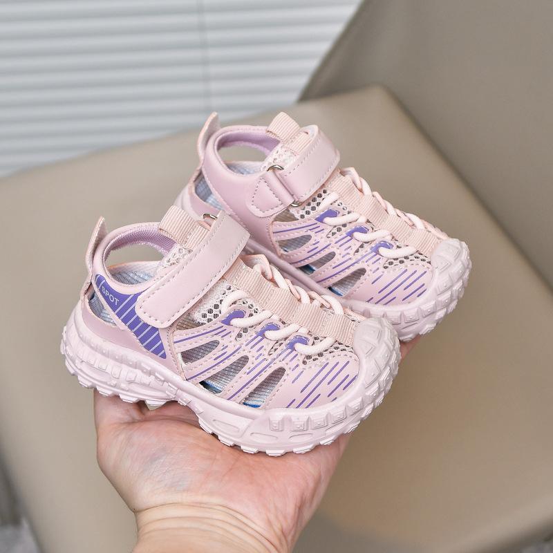 Pojksportssandaler för flickor Sneakers Halkfria Mesh Andningsbara 2025 Sommar Nya Barn Löparskor Tåförstärkta Mjuk Sula Komfort