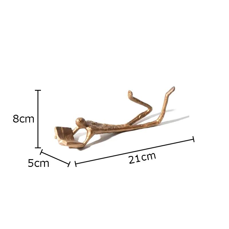 

Prone Posture Figures Reader Statue Alloy Artwork Desk Decoration Golden/black Reader Characters Sculpture Modern Home Decor золотистый