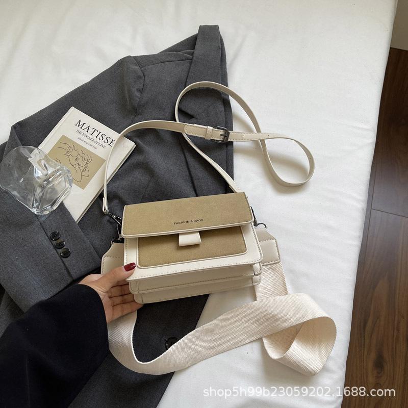 Autumn and Winter Retro Bag Women's New Light Luxury Versatile Shoulder Crossbody Fashion Small Square Bag