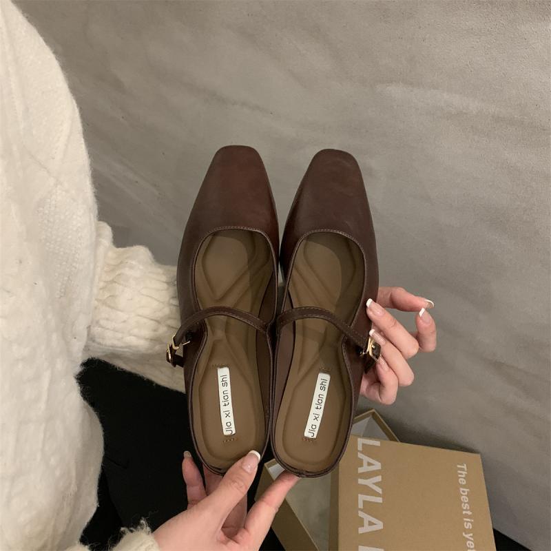 Coarse heel bag head half slippers light mouth women's shoes spring 2025 new simple and versatile one word with silver cool shoes