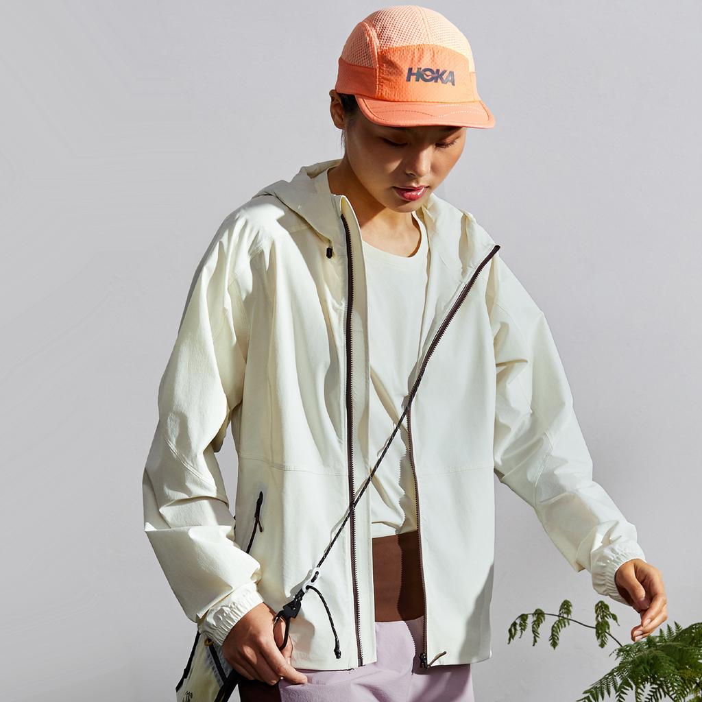 HOKA One One Lehká prodyšná rychleschnoucí vodotěsná bunda na dlouhé tratě pro běh v terénu, venkovní turistická bunda pro ženy 1182271-VLLC