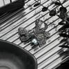 Black Diamond Bow Pearl Brooch Women, Creative Design Sense Fashion Suit Jacket Cardigan Pin