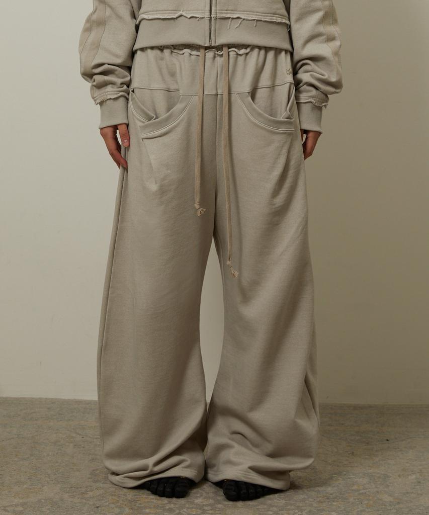 Gimeo Drop Pocket Sweatpants Beige