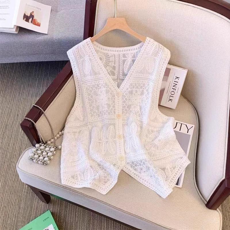 Elegant Loose Sleeveless Shirt Lace Vest for Women's V Neck Spring Summer Camisole Casual Sweet Solid Color Hollow Out Waistcoat Simple Clothing