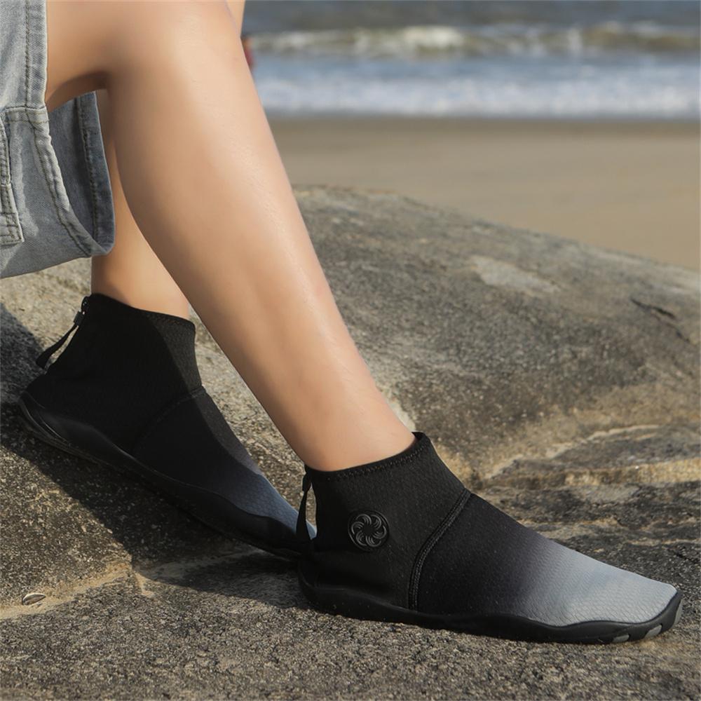 Size 35 Short Beach And Sea Slippers Sandals Beach Original Men's Running Shoes Sneakers Sport Tenes Low Cost Health