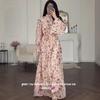 Rochie lungă franceză slim fit cu guler semi-înalt și mâneci evazate, cu imprimeu floral, pentru femei, Toamna 2025