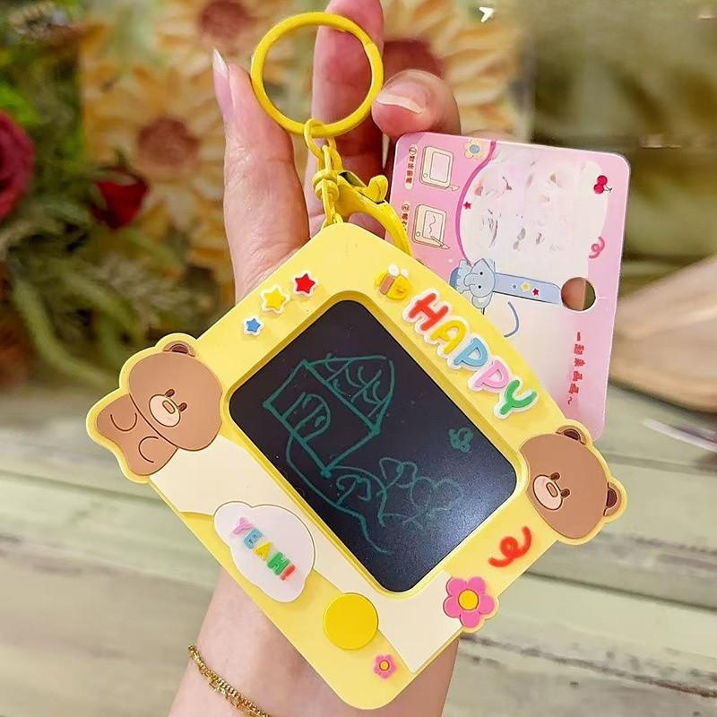 

Animal Doodle Keychain With Resin Material For Kids And Collectors