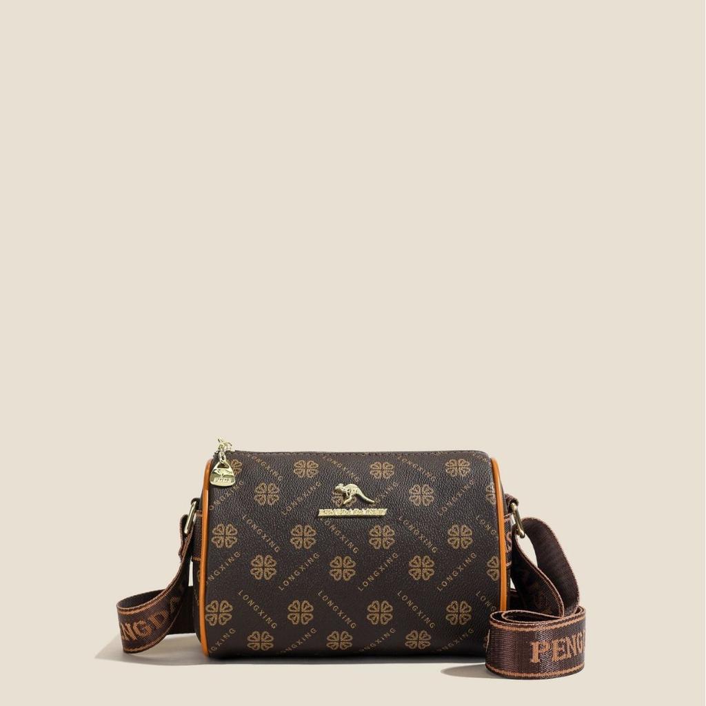 Fashion New Favorite! High-end Niche Pillow Bag, Interpreting the New Trend of Versatile Foreign Style