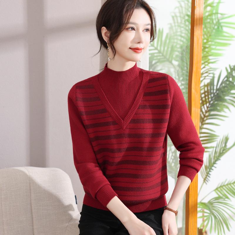 

Cozy Velvet Sweater Base Layer for Women 50+ - Faux Two-Piece Knit Top L [up to 105 kg]