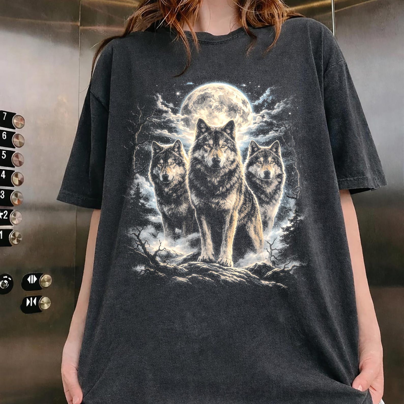 Vintage Howling Wolf Shirt, 90s Style Three Wolf Tee, Nature Graphic T-Shirt, Wild Free 2XL