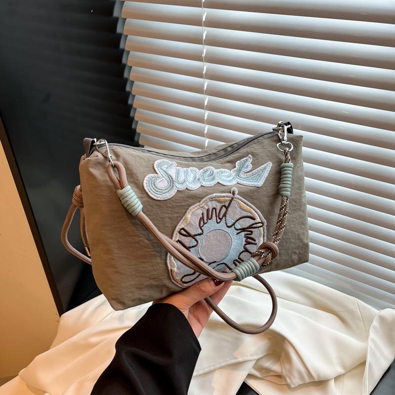 

Heavy Industry Embroidery Donut Portable Nylon Cloth Bag Japanese Leisure Going Out Commuter Bag Versatile Shoulder Bag