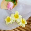 New Versatile Bright Oil French Retro Frangipani Hairpin Simple Fashionable Shark Clip Hair Accessories