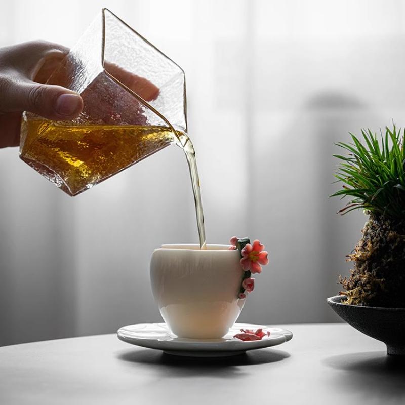 Sheep Fat Jade Porcelain Pinch Flower Cup High-grade Single Cup White Porcelain Coaster Ladies Master Cup Girls Ceramic Tea Set