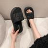 Slippers Women's Summer Wear 2025 New Fashion Thick-bottomed Muffin Sandals Internet Celebrity Super Fire Beach Folds