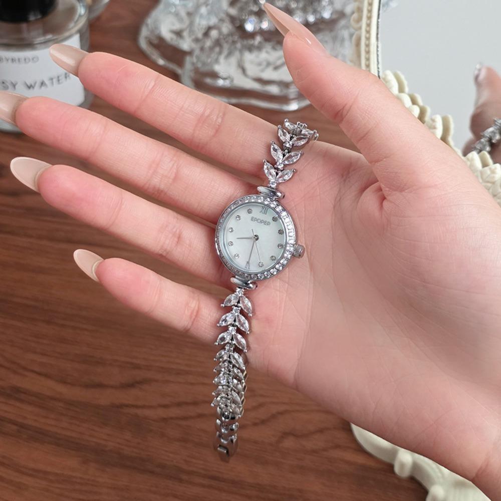 Eenvoudig Licht Luxe Fritillary Zeemeermin Exquise Dameshorloge High-end Waterdicht Veelzijdig Horloge