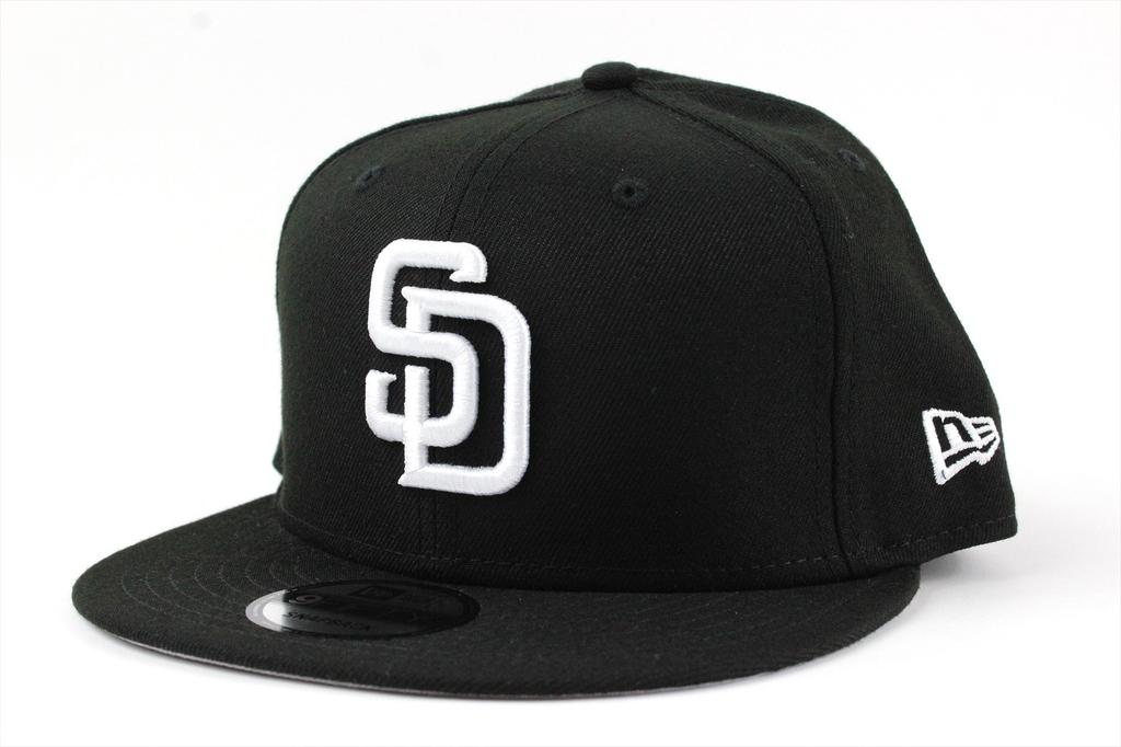 New Era MLB 9FIFTY Black White Snapback San Diego Padres & Cap,