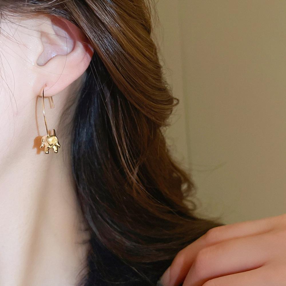 Circular Sausage Dog Earrings Unique Women's Ear Jewelry Round Dachshund Hoop Earrings Ladies