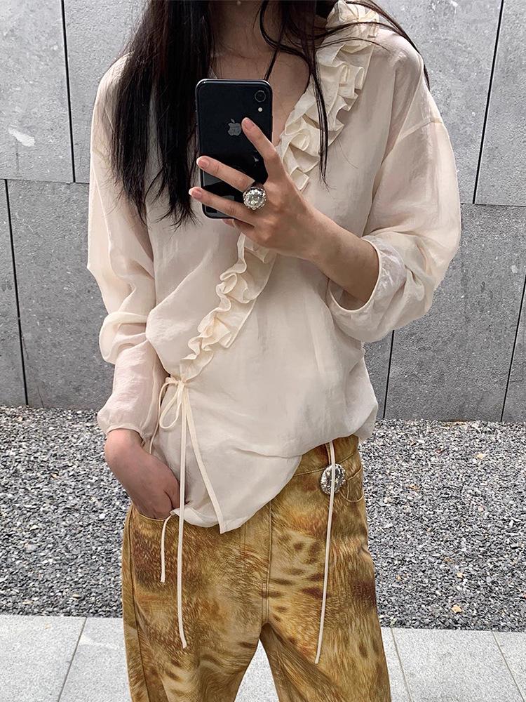 Si Yuan Asymmetrical Ruffle V-Neck Women s Spring Tie-Up Top 1125 Small белый