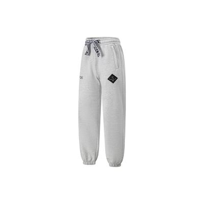 Na dół – Spodnie sportowe i legginsy