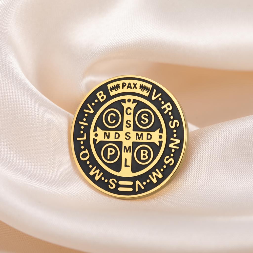 Teamer CSPB Round Badge Pin Brooch Stainless Steel For Women Man Suit Shirt Jewelry Vintage Accessory 2026 New Fashion Gift
