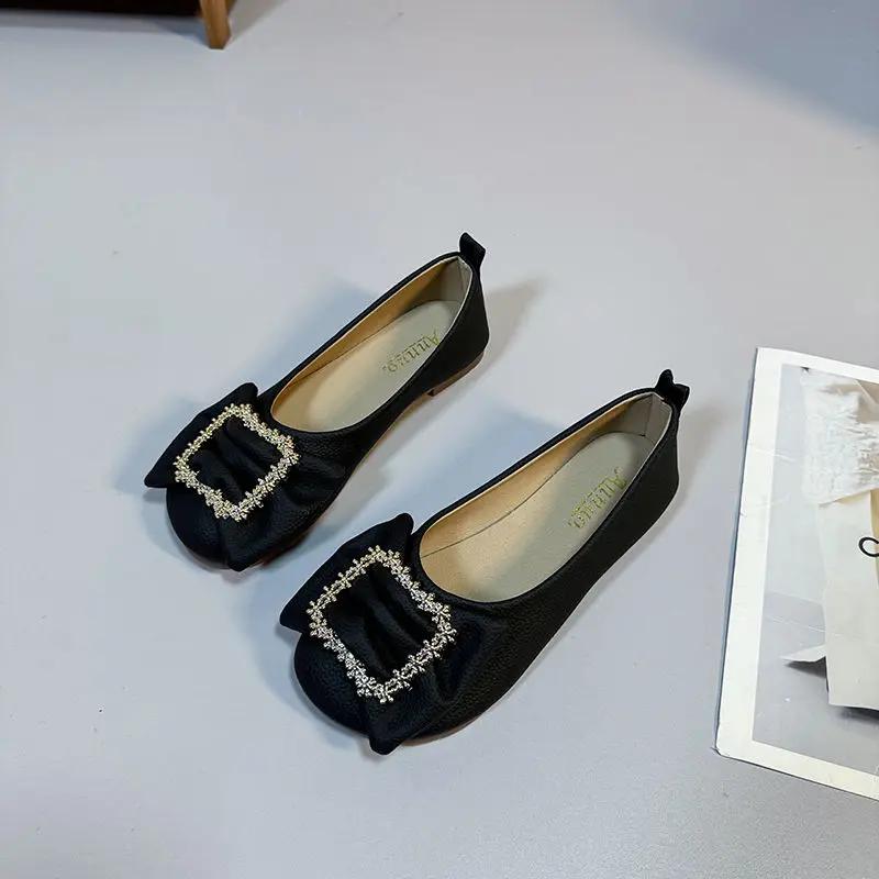 

Модные туфли-мокасины для женщин на низком каблуке, элегантные черные женские балетки, белые слипоны со скидкой, удобная социальная шикарная акционная обувь 43